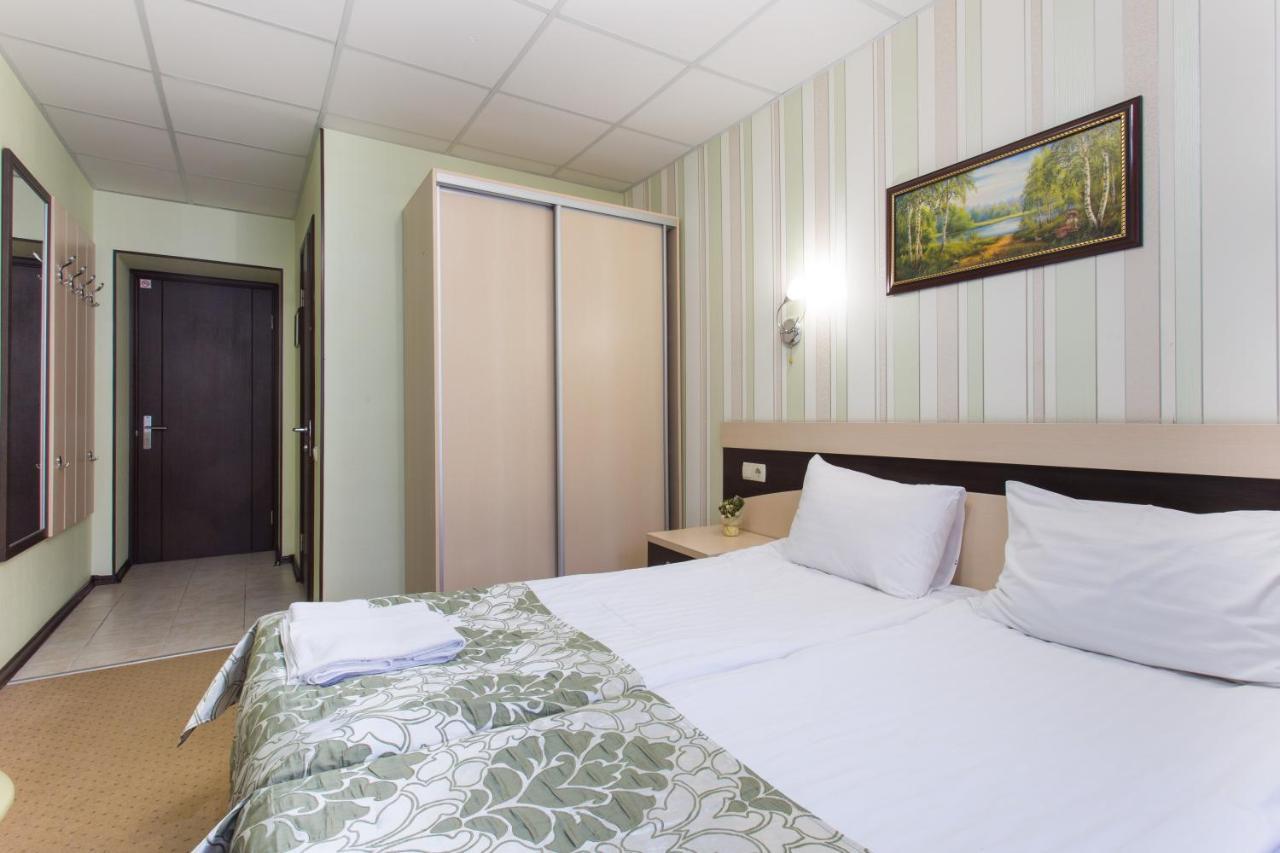 Hotel Voyage Kharkiv Exterior photo